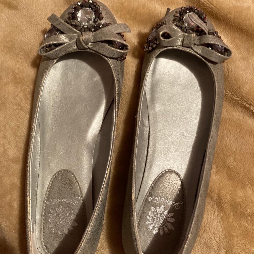 Yellow Box Flats